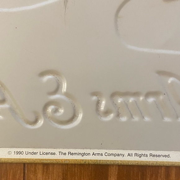 Vintage 1990 - Remington UMC Sporting Arms/Ammunition Rustic Sign 16.5”x12.5” - Picture 9 of 9